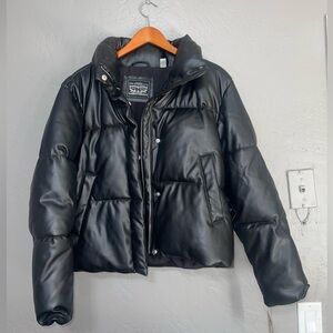 *SOLD* Levi’s Faux Leather Puffer Jacket Women